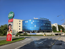 Schauraum im Erdgeschoß / Medzentrum Innsbruck