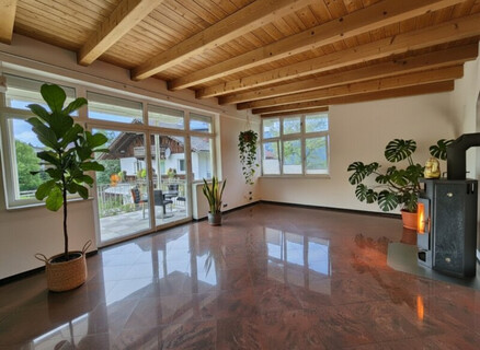 Top-Angebot ! Modernes Familienhaus in Ruhelage