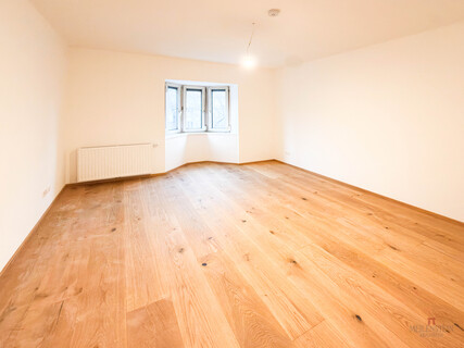 PRINZ EUGEN LIVING - Sanierte 2-Zimmer-Wohnung in Innsbruck Pradl – hell, modern &amp; mit Erker