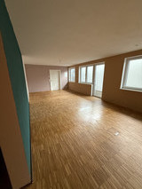 Geräumige Büroflächen in top Lage zu vermieten - sofort verfügbar