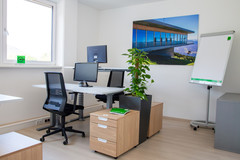 Arbeitsplatz oder Büro zu vermieten