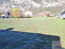 Großes Gewerbegrundstück für langfristige Projekte auf Baurecht!