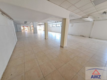 Große Geschäftsfläche in guter Lage zu vermieten!