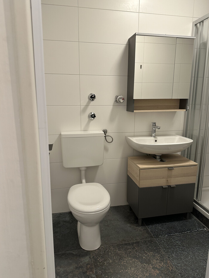 Schöne Kernsanierte Garconniere
