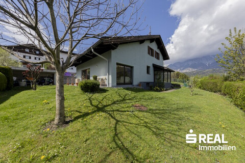 Rarität am Kreuzbichl – Traumhaus in absoluter Bestlage von Wattens mit Panorama & Garten
