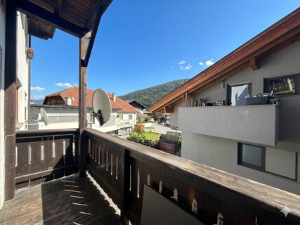 Ideal für Anleger oder als Starterwohnung - Renovierte 2-Zimmer Wohnung am Dorfplatz