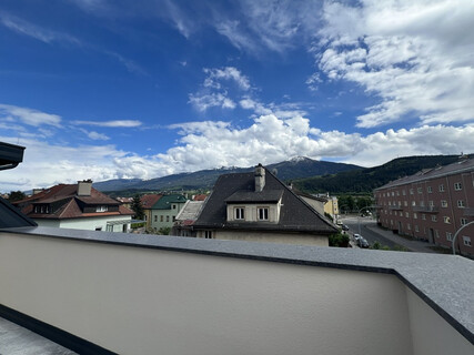 Stylische Penthousewohnung mit Dachterrasse
