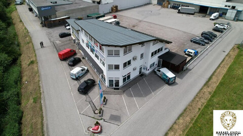 Attraktive Büro- / Praxisräumlichkeiten im 2. Obergeschoss – 108 qm in Vomp