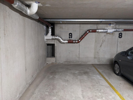 Tiefgaragenplatz direkt bei Klinik / Unibrücke