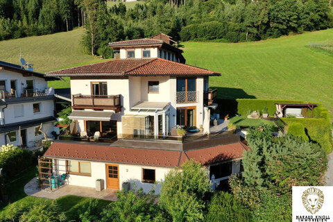 Traumhaftes, elegantes und großzügiges Wohnhaus in ruhiger Sonnenlage mit Panoramablick auf das Zillertal
