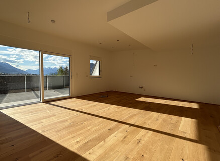 Traumhafte 4-Zimmer DG-Wohnung, Erstbezug