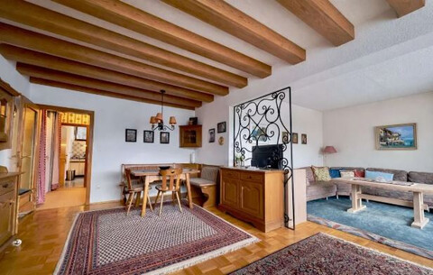 Charmante 3-Zimmer-Wohnung mit Südbalkon und atemberaubenden Alpenblick - Freizeitwohnsitz
