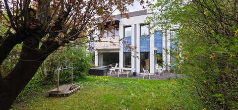 Zirl:  großzügiges Haus, 250 m², Sanierungsbedarf
