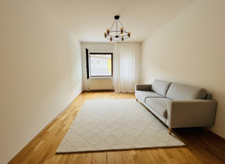 Preisreduktion!!! Steinach am Brenner: Attraktive 3-Zimmer-Wohnung mit Tiefgaragenabstellplatz