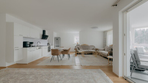 Stilvoll Wohnen mit Panoramablick – 100 m² hochwertig general-sanierte Wohnung in Jenbach