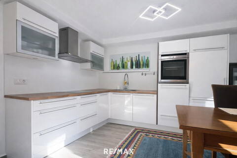 Kompakt wohnen mit Komfort und Außenbereich in Landeck!