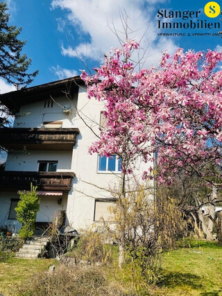 Arzl- Mehrparteienhaus in sonniger und ruhiger Lage 
zu verkaufen