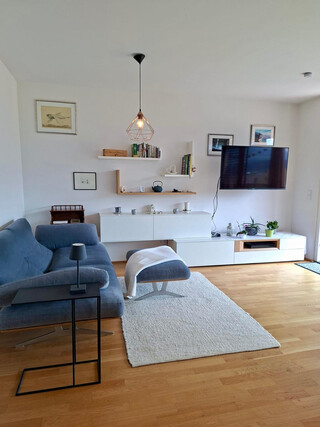 Stilvolle 3-Zi-Wohnung mit Sonnenterrasse und Bergblick in Kranebitten