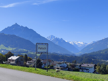 Privatverkauf Baugrundstück ganzjährig sonnig - Patsch - Blick ins Stubaital - Genehmigungen vorhanden
