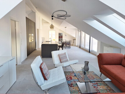 Traumhafte Penthouse-Wohnung (Erstbezug, teilmöbliert) in Wilten