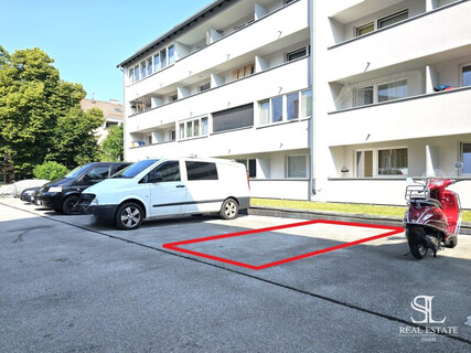 Innsbruck - Parkplatz in Innenhoflage zu vermieten