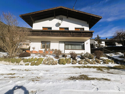 Charmantes Haus mit großem Potenzial in ruhiger, zentraler Lage von Zirl