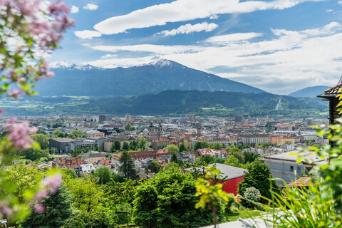 Terrassenwohnung mit unverbaubarem Stadtblick
