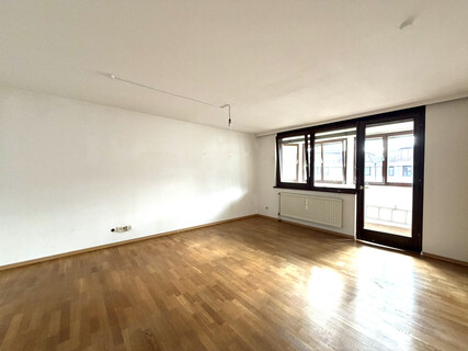 Großzügige 2-Zimmerwohnung mit Wintergarten und Ausblick in urbaner Lage von Innsbruck-Pradl