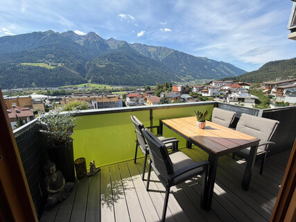 Provisionsfreie, sonnige 3-Zimmer-Wohnung mit Südbalkon und Garagenstellplatz in sehr guter Lage von Telfs!