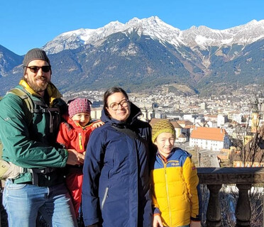 Internationale Akadermikerfamilie sucht Mietwohnung