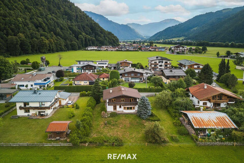 Wohnen mit Aussicht – Großzügiges Grundstück in traumhafter Lage