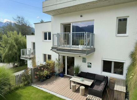 Neuwertige Doppelhaushälfte am Pollingberg in absoluter Ruhelage !