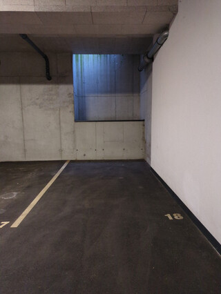 Tiefgaragenabstellplatz