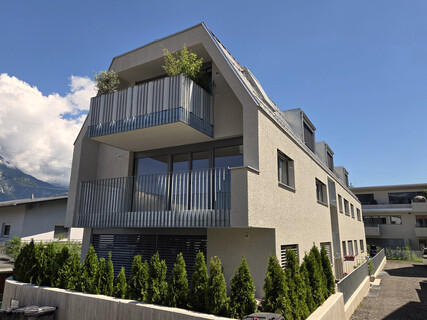 Erstbezug: 3-Zimmer-Wohnung mit Balkon und Panoramablick
