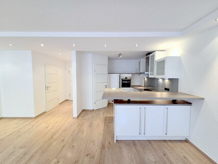 Neuwertige 2-Zimmerwohnung mit Südbalkon