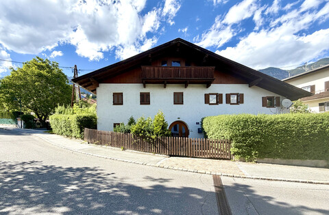 Historische Haushälfte mit Charme und großem Potenzial im Ortszentrum von Rum