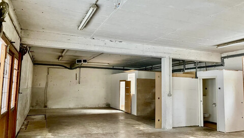 Gewerbehalle I Barrierefrei 