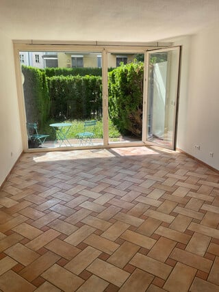 Garconniere Top Lage mit Garten