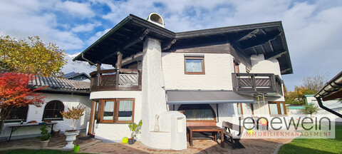 HAUS IN TRADITONELLEM STIL - PLATZ FÜR DIE GESAMTE FAMILIE - ZENTRUMSNAH