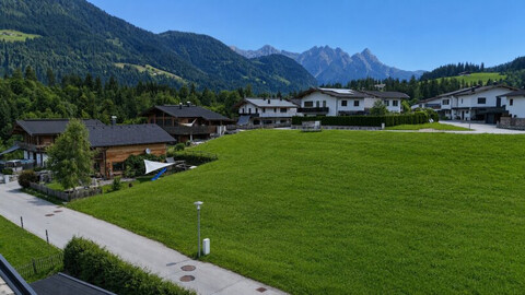 Exklusives Baugrundstück mit genehmigter Planung in Premiumlage von Fieberbrunn