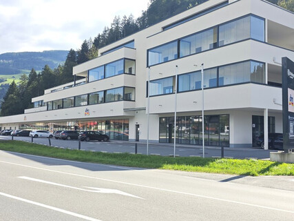 Lage, Lage, Lage...Geschäft/Büro/Praxis...wir haben die Räume für Ihre Idee in Volders!