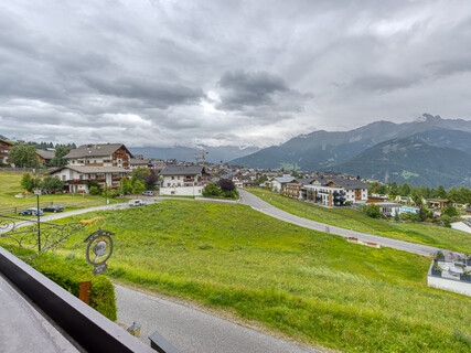 ApartHotel mit 14 Apartments in TOP-Panorama-Lage in Fiss