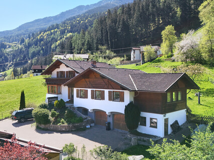 Herrschaftliches Landhaus im Oberen Gericht