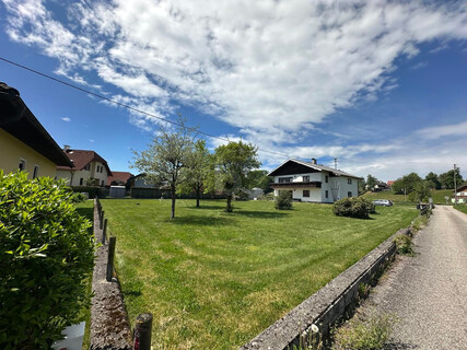 CA. 1.024 M² MIT POTENZIAL FÜR BIS ZU 6 WOHNEINHEITEN