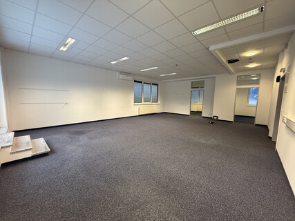 Helle Büroeinheit mit Terrasse im DLZ Kramsach