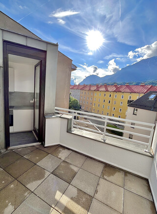 Exklusive Dachgeschosswohnung in Toplage – PROVISIONSFREI Lichtdurchflutet und mit spektakulärem Nordkettenblick
