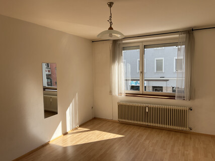 Geräumige Wohnung im Zentrum Innsbrucks (Wilten) als 3-er WG zu vermieten