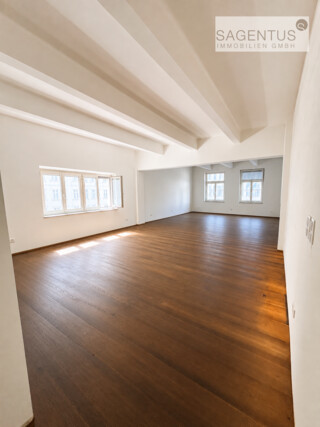 AB NOVEMBER: Elegantes ALTBAU-Büro mit LOFT-Charakter in BESTLAGE von INNSBRUCK zu mieten!