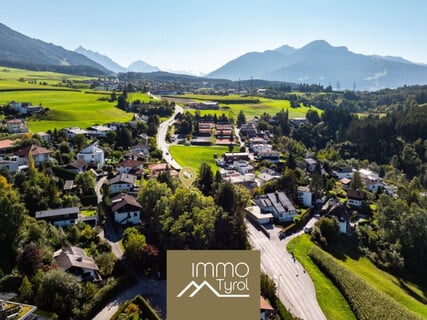 Baugrundstück in Aldrans – sonnige Aussichtslage über Innsbruck
