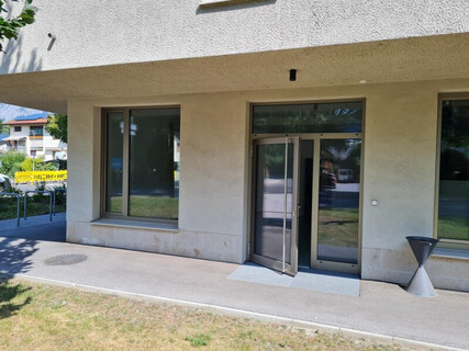 Schöne Büro/Geschäftsfläche am Fischerhäuslweg ab sofort zu mieten